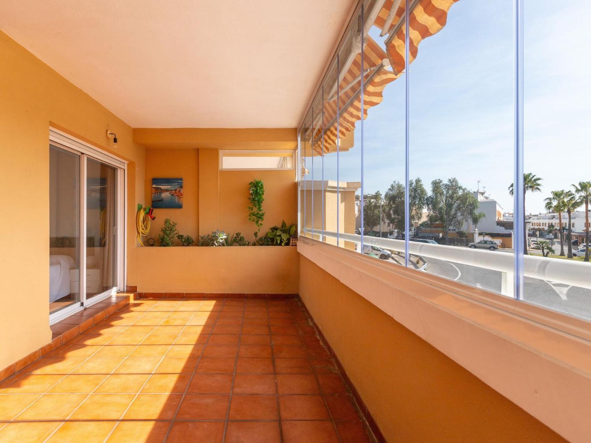 Holiday home Aguamarina Gamonal - With Free Wifi Marbella